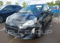 2015 Toyota PRIUS фото