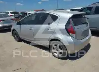 2015 Toyota PRIUS photo