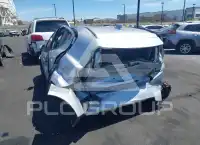 2015 Toyota PRIUS фото