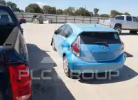 2015 Toyota PRIUS фото