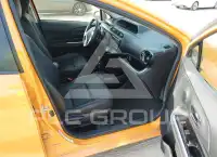 2015 Toyota PRIUS фото