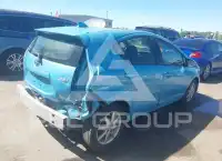 2015 Toyota PRIUS фото