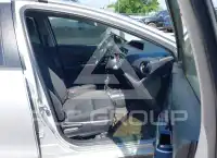 2015 Toyota PRIUS фото
