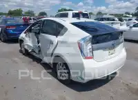 2015 Toyota PRIUS фото
