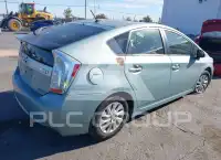 2015 Toyota PRIUS фото