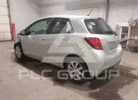 2015 Toyota YARIS фото