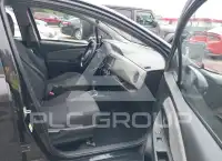 2015 Toyota YARIS фото