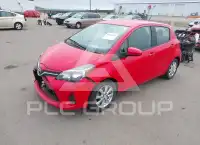 2015 Toyota YARIS фото
