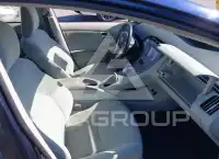 2015 Toyota PRIUS photo