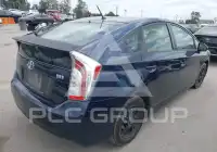 2015 Toyota PRIUS фото