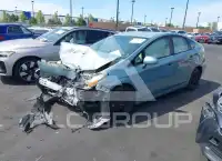 2015 Toyota PRIUS фото