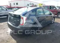 2015 Toyota PRIUS фото