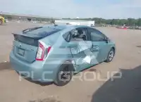 2015 Toyota PRIUS photo