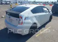 2015 Toyota PRIUS фото