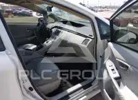 2015 Toyota PRIUS фото