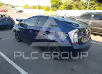 2015 Toyota PRIUS фото