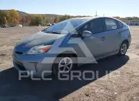 2015 Toyota PRIUS фото