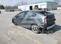 2015 Toyota PRIUS фото