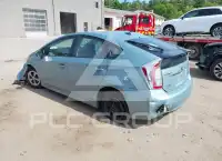 2015 Toyota PRIUS фото