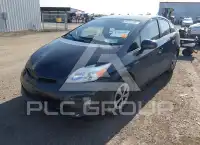 2015 Toyota PRIUS фото