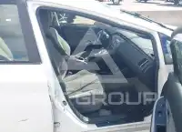 2015 Toyota PRIUS фото