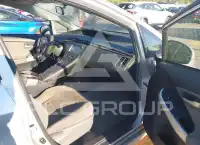 2015 Toyota PRIUS photo