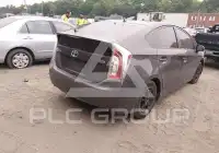 2015 Toyota PRIUS фото