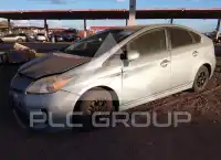2015 Toyota PRIUS фото