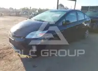 2015 Toyota PRIUS фото