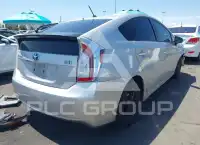 2015 Toyota PRIUS фото