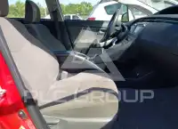 2015 Toyota PRIUS фото
