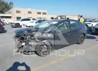 2015 Toyota PRIUS photo