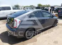 2015 Toyota PRIUS photo