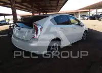 2015 Toyota PRIUS фото