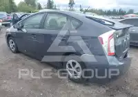 2015 Toyota PRIUS фото