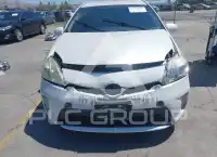 2015 Toyota PRIUS photo