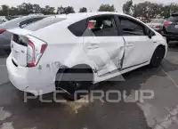 2015 Toyota PRIUS photo