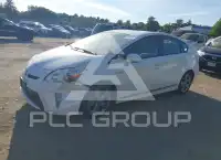 2015 Toyota PRIUS фото