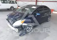 2015 Toyota PRIUS photo