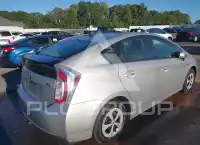 2015 Toyota PRIUS photo
