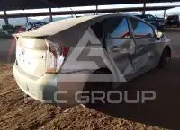 2015 Toyota PRIUS фото