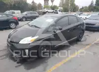 2015 Toyota PRIUS photo