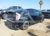 2015 Toyota PRIUS фото