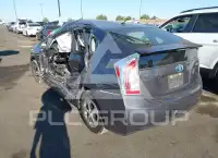 2015 Toyota PRIUS фото