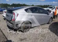 2015 Toyota PRIUS фото
