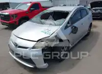 2015 Toyota PRIUS фото