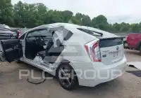 2015 Toyota PRIUS photo