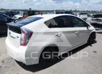 2015 Toyota PRIUS фото