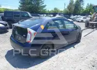 2015 Toyota PRIUS фото