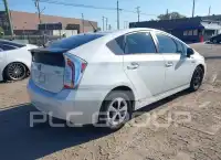 2015 Toyota PRIUS фото